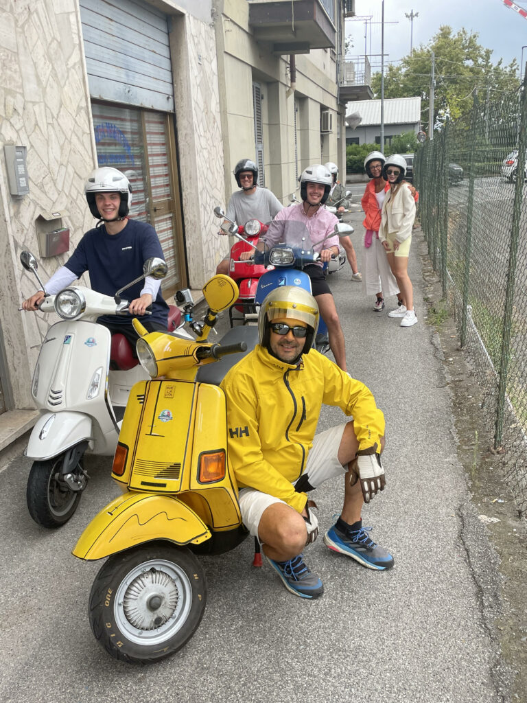 cusstomers are enjoying vesparun rides